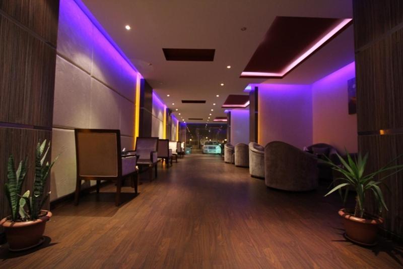 Raoum Inn Arar Ngoại thất bức ảnh