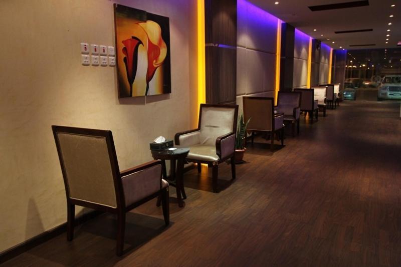 Raoum Inn Arar Ngoại thất bức ảnh