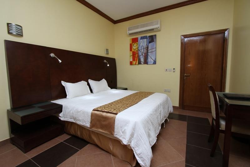 Raoum Inn Arar Ngoại thất bức ảnh