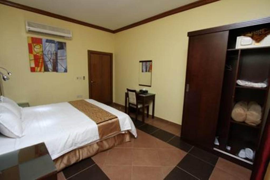 Raoum Inn Arar Ngoại thất bức ảnh